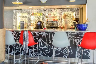 هتل Ibis Cannes Mandelieu