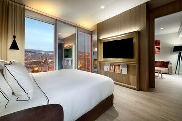 هتل Melia Barcelona Sky 4 Sup