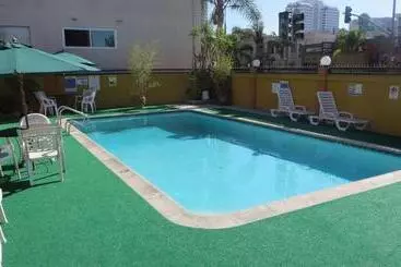 فندق Vagabond Inn Convention Center Long Beach