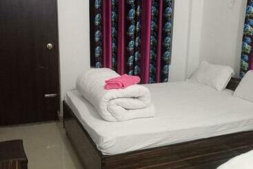 تختخواب و صبحانه Kanthak