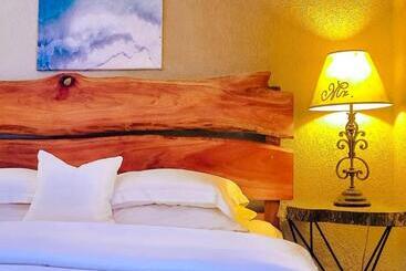 Vive Utila Bed & Breakfast