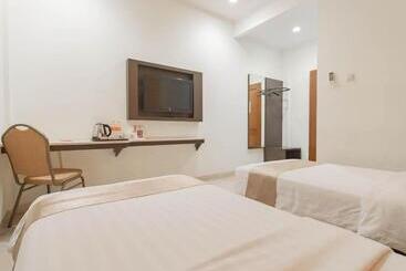 Hotel Nietsa Guest House Syariah Palu Mitra Reddoorz