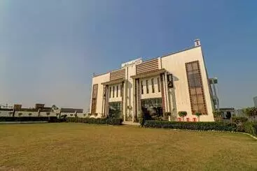 Hotel Oyo 72429 New Abhinandan