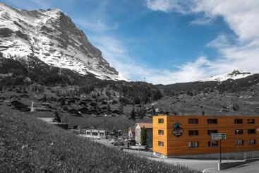 Otel Eiger Lodge Chic