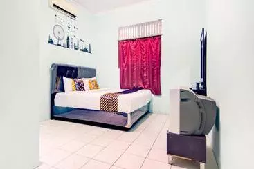 ホテル Spot On 3979 Wisma Purimas Syariah