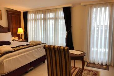 ホテル Glk Premier Regency Suites & Spa