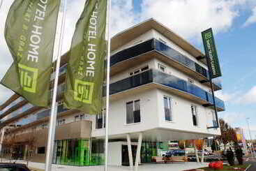 Harry S Home Hart Bei Graz Hotel & Apartments