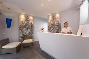 Отель La Maison