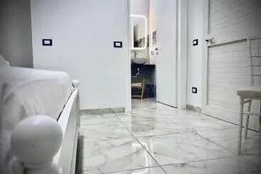 Aamiaismajoitus (B&B) Paolanna Luxury Rooms