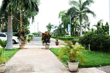 De Rossi Hotel And Suites