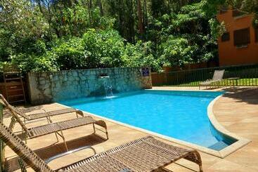 Отель Vila Suíça 1818