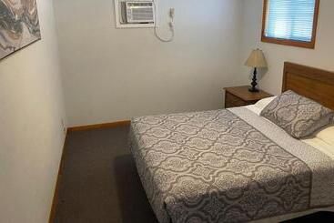 Rockwood Resort Motel