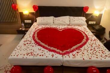 Hotel Rk   Temple Stay