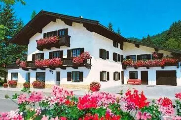 Pensione Gästehaus Häuslweber