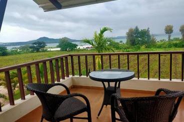 Soma Vineyard Resort  Nashik