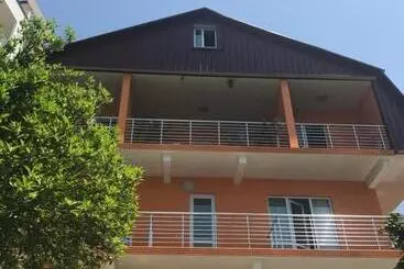 پانسیون Kvariati Guest House