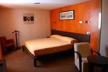 Отель Central De Yuncos