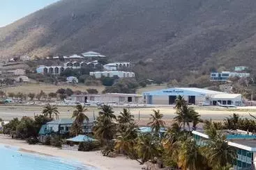 Hotel Emerald Beach Resort