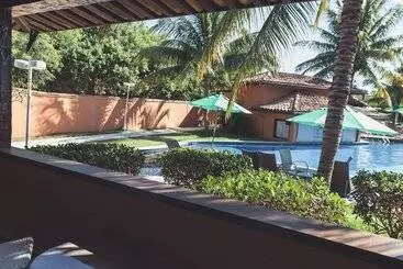 酒店 Ferradura Resort