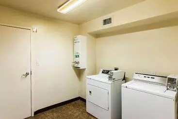 ホテル Quality Inn Near Seaworld  Lackland