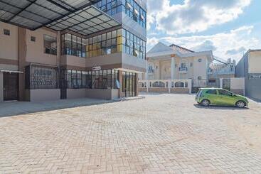 Hotell Reddoorz Plus Near Taman Budaya Samarinda