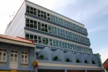 ホテル 81 Elegance