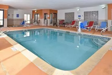 Szálloda Holiday Inn Express & Suites
