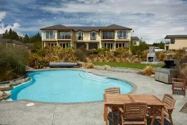 هتل Mantra Lake Tekapo