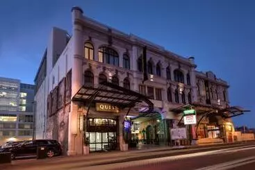 ホテル Quest Cathedral Junction Serviced Apartments