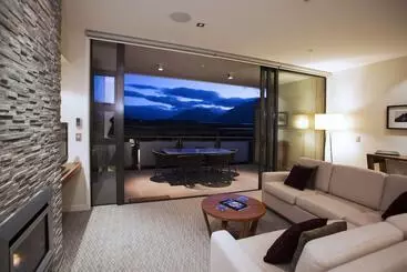 The Rees Hotel & Luxury Apartments