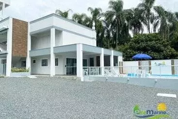 Ecomarine Apart Hotel 800 M Beto Carrero