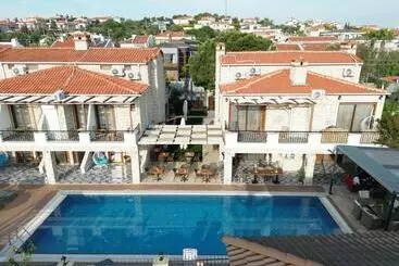 هتل Fizzio Alacati