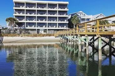 Hotelli Harbor Inn