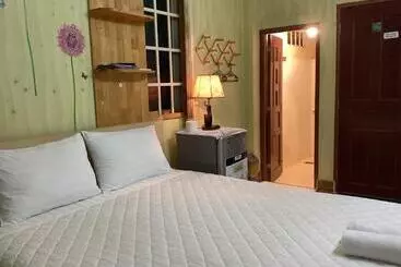 Pensió Guest House Uttrang