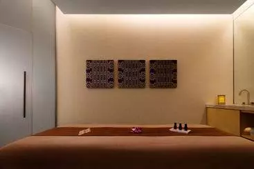 Отель The H Dubai