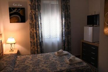 Pensió Hostal Costa De La Luz