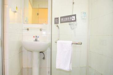 Hotel 7days Inn Qinzhou Lingshan Main Bus Station