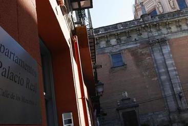 Hotel Apartamentos Palacio Real