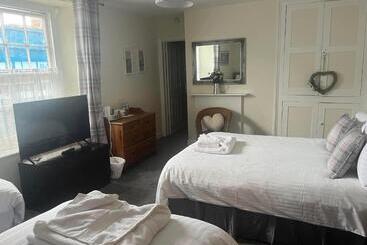 Hotel Thorverton Arms