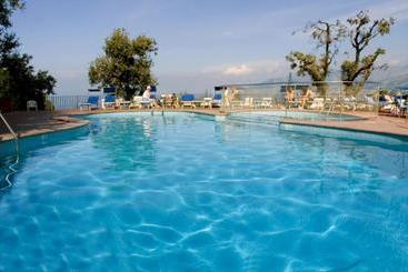 ホテル Villa Romita