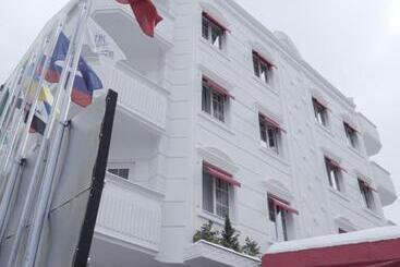 The Life Hotel & Spa