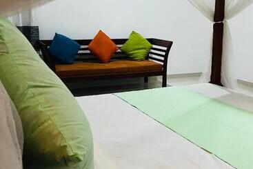 Pensão Sun White Villa