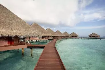 هتل Adaaran Club Rannalhi   All Inclusive   45 Minutes Away From Male By Speedboat