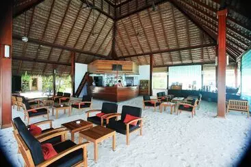 هتل Adaaran Club Rannalhi   All Inclusive   45 Minutes Away From Male By Speedboat