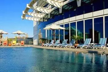 Tamani Marina Hotel & Apartments