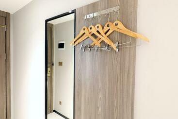 호텔 7 Days Premium  Guangzhou Changlong Zoo Station North Gate