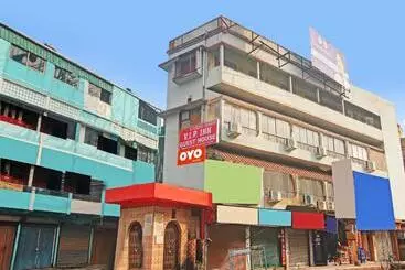 هتل Oyo 73192 Vip Comfort Inn