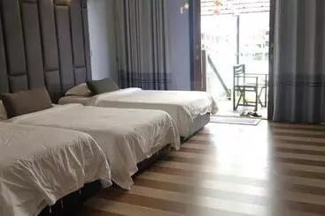 Hostel Chan Living