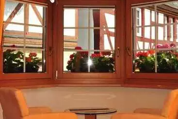 ユースホステル Weingut Gästehaus Derkum