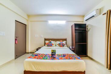 Fabhotel K7 Trends With Pool, Baga Beach   Nr Baga Beach